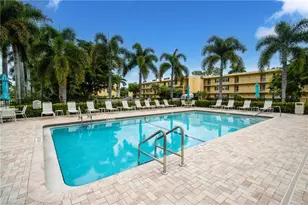 1083 Forest Lakes Dr, Naples, FL 34105 - Photo 22