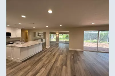 4223 SE 4th Pl, Cape Coral, FL 33904 - Photo 4