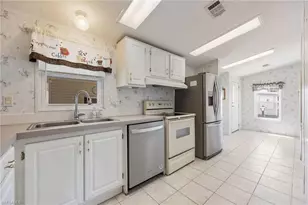 370 Nicklaus Blvd, North Fort Myers, FL 33903 - Photo 8