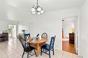 302 NW 5th Terrace, Cape Coral, FL 33993 - Photo 8
