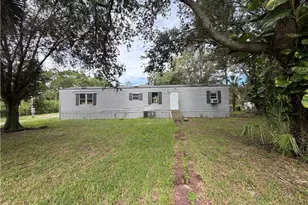 770 S Mayoral St, Clewiston, FL 33440 - Photo 1