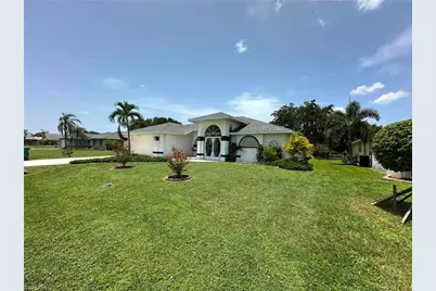 22 SE 14th Ct, Cape Coral, FL 33990 - Photo 2