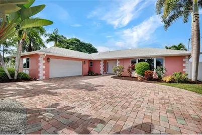 4232 SE 8th Pl, Cape Coral, FL 33904 - Photo 12