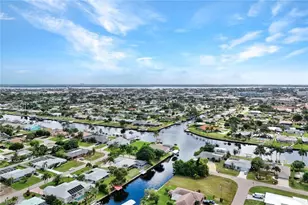 4232 SE 8th Pl, Cape Coral, FL 33904 - Photo 32