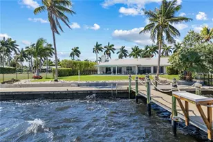 252 Bayshore Dr, Cape Coral, FL 33904 - Photo 24
