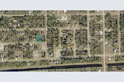 1125 Colonial St E, Lehigh Acres, FL 33974 - Photo 2