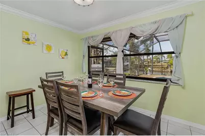 201 SE 28th Ter, Cape Coral, FL 33904 - Photo 8