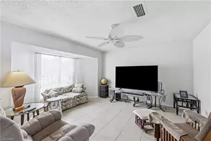 3812 SE 10th Ave, Cape Coral, FL 33904 - Photo 8