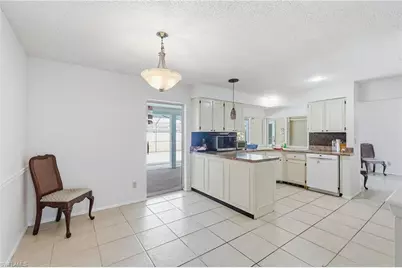 3812 SE 10th Ave, Cape Coral, FL 33904 - Photo 6