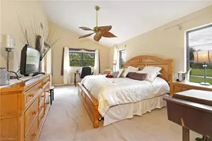 4220 Glasgow Ct, North Fort Myers, FL 33903 - Photo 10