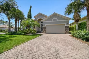 5742 Calmar Breeze Ln, Fort Myers, FL 33908 - Photo 2