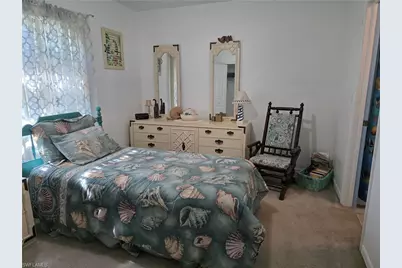 1409 NW 9th Ter, Cape Coral, FL 33993 - Photo 14