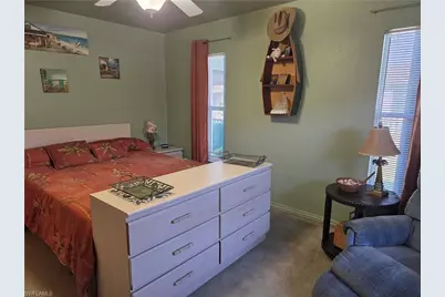 1409 NW 9th Ter, Cape Coral, FL 33993 - Photo 16