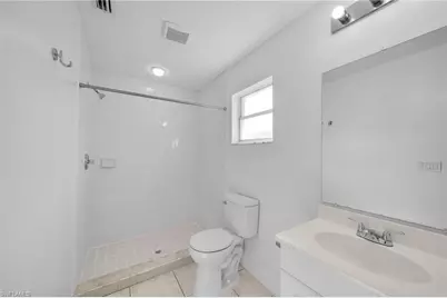 1214 SE 24th Ave, Cape Coral, FL 33990 - Photo 16