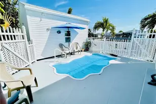 3064 Sloop Ln, Saint James City, FL 33956 - Photo 8