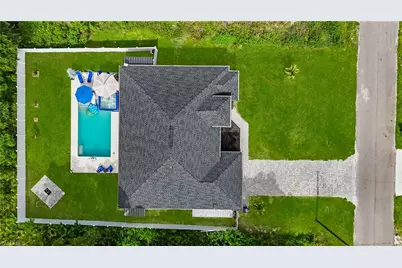 2711 18th St W, Lehigh Acres, FL 33971 - Photo 2