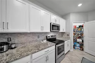 13846 Pine Lodge Ln, Fort Myers, FL 33913 - Photo 8