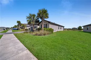 13846 Pine Lodge Ln, Fort Myers, FL 33913 - Photo 32