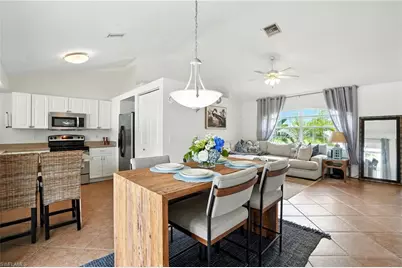 1125 SW 44th Ter, Cape Coral, FL 33914 - Photo 10