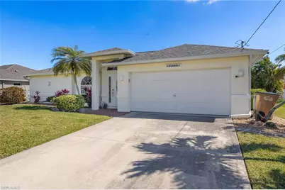 2305 SW 19th Pl, Cape Coral, FL 33991 - Photo 2