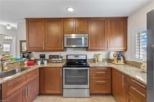 2305 SW 19th Pl, Cape Coral, FL 33991 - Photo 18