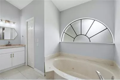 5350 Harborage Dr, Fort Myers, FL 33908 - Photo 20