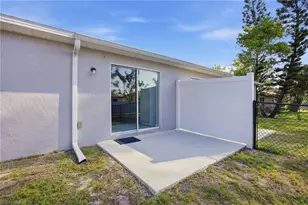 1426/1428 Cape Coral Pkwy W, Cape Coral, FL 33914 - Photo 20