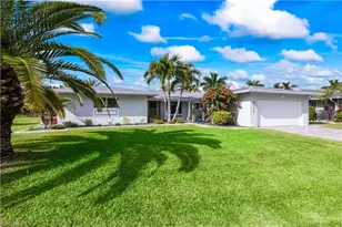 3122 SE 18th Pl, Cape Coral, FL 33904 - Photo 6