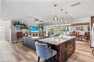 3122 SE 18th Pl, Cape Coral, FL 33904 - Photo 8