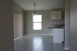 601 NE 11th Terrace, Cape Coral, FL 33909 - Photo 10