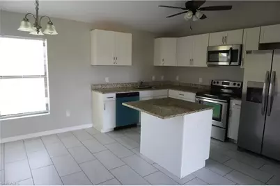 601 NE 11th Ter, Cape Coral, FL 33909 - Photo 14