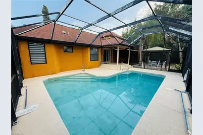 827 SW 24th St, Cape Coral, FL 33991 - Photo 8