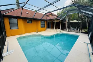 827 SW 24th St, Cape Coral, FL 33991 - Photo 8