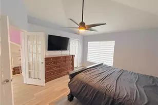827 SW 24th St, Cape Coral, FL 33991 - Photo 14