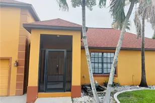 827 SW 24th St, Cape Coral, FL 33991 - Photo 2