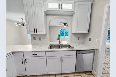 206 SE 46th Ter, Cape Coral, FL 33904 - Photo 20