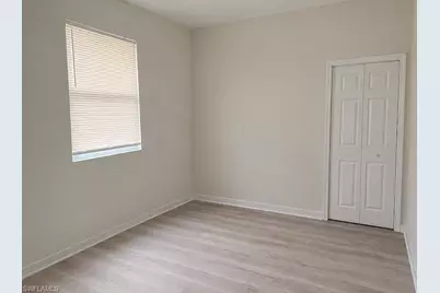 3516 E Riverside Dr, Fort Myers, FL 33916 - Photo 10
