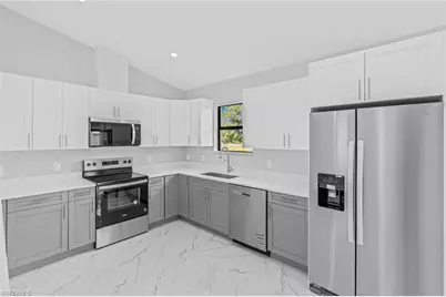 633 Windermere Dr, Lehigh Acres, FL 33972 - Photo 2