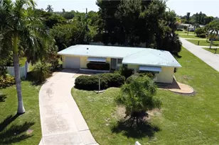 5249 Sunnybrook Ct, Cape Coral, FL 33904 - Photo 2