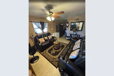 107 William St, Fort Myers, FL 33916 - Photo 2