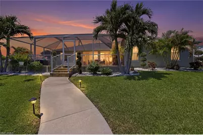 522 SE 4th St, Cape Coral, FL 33990 - Photo 4