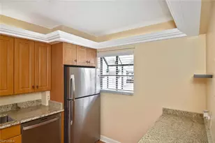 4295 Island Cir, Fort Myers, FL 33919 - Photo 20