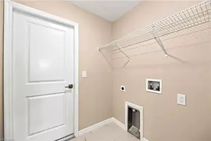 1718 NE 13th Pl, Cape Coral, FL 33909 - Photo 24