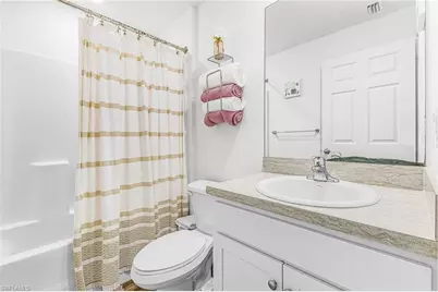 127 NW 10th Ter, Cape Coral, FL 33993 - Photo 20