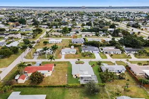 5208 Wilmington Ct, Cape Coral, FL 33904 - Photo 34