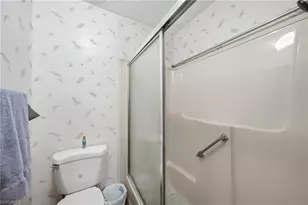 16209 Asheboro Ct, Fort Myers, FL 33908 - Photo 32