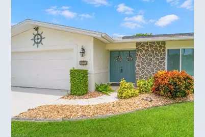 1220 SE 22nd St, Cape Coral, FL 33990 - Photo 4