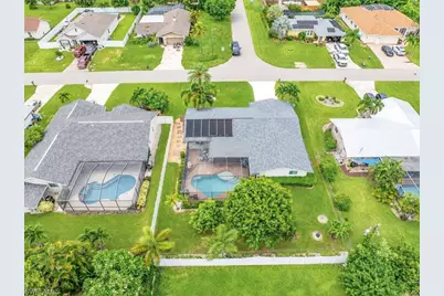 1220 SE 22nd St, Cape Coral, FL 33990 - Photo 10