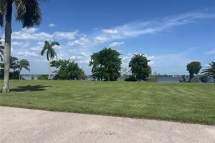 4260 SE 20th Pl, Cape Coral, FL 33904 - Photo 26