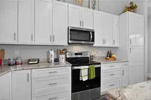 1605 SW 43rd St, Cape Coral, FL 33914 - Photo 6